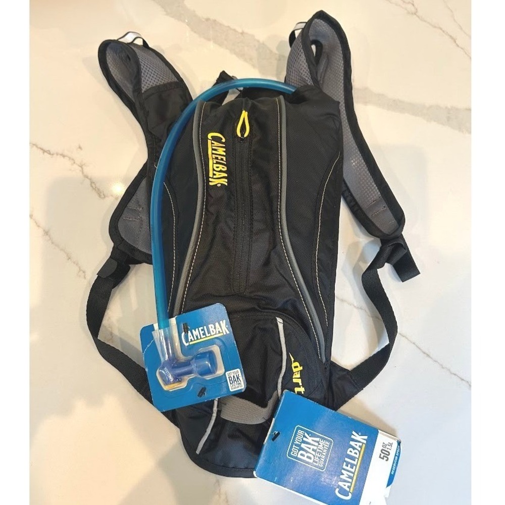 CamelBak Dart Hydration Pack Black Yellow 50oz 1.5L Antidote Reservoir New